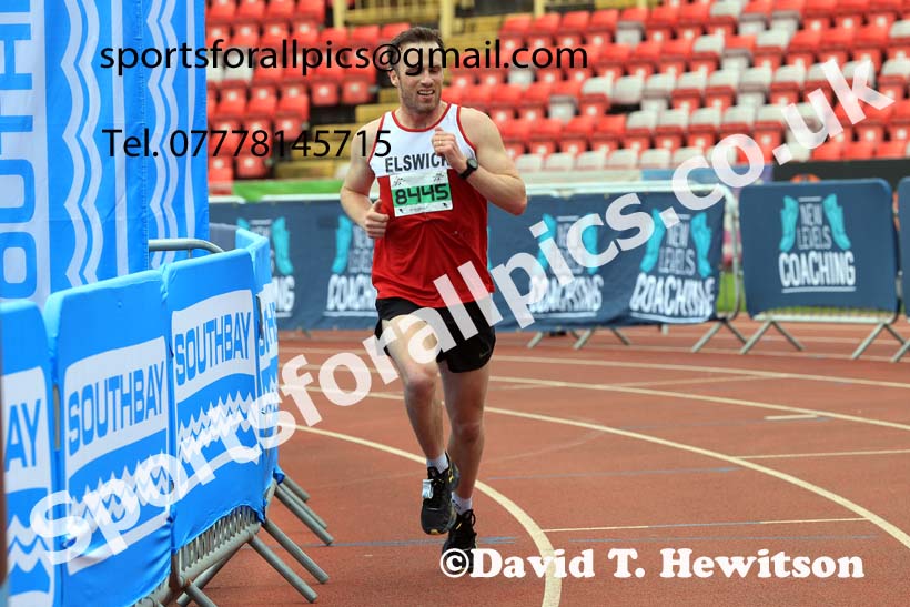 Gateshead 10k, 2024 Gateshead Marathon, Half Marathon and 10k, Gateshead Stadium.  Photo: David T. Hewitson/Sports for All Pics